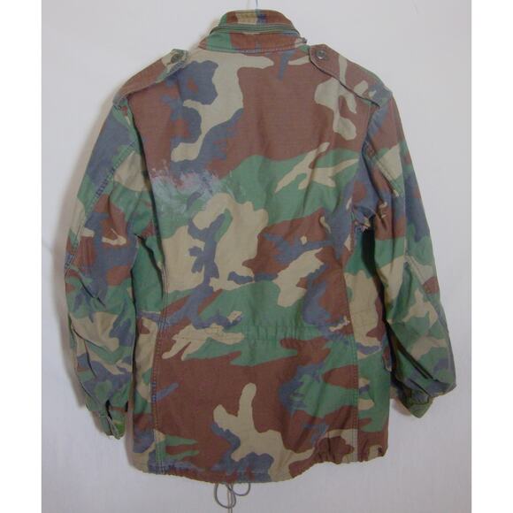 US Military Issue ARMY PARKA Field Coat Men S M Cold Weather CAMO Jacket - Picture 2 of 3
